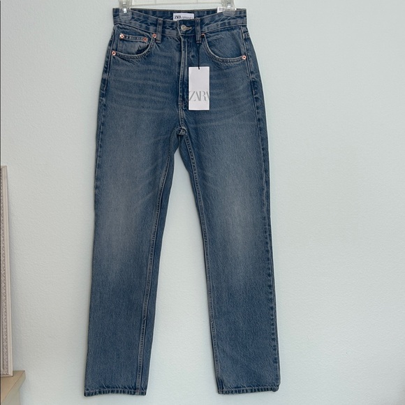 Zara Denim - ZARA NWT High Rise Straight Leg Denim Jeans Women's Size 4